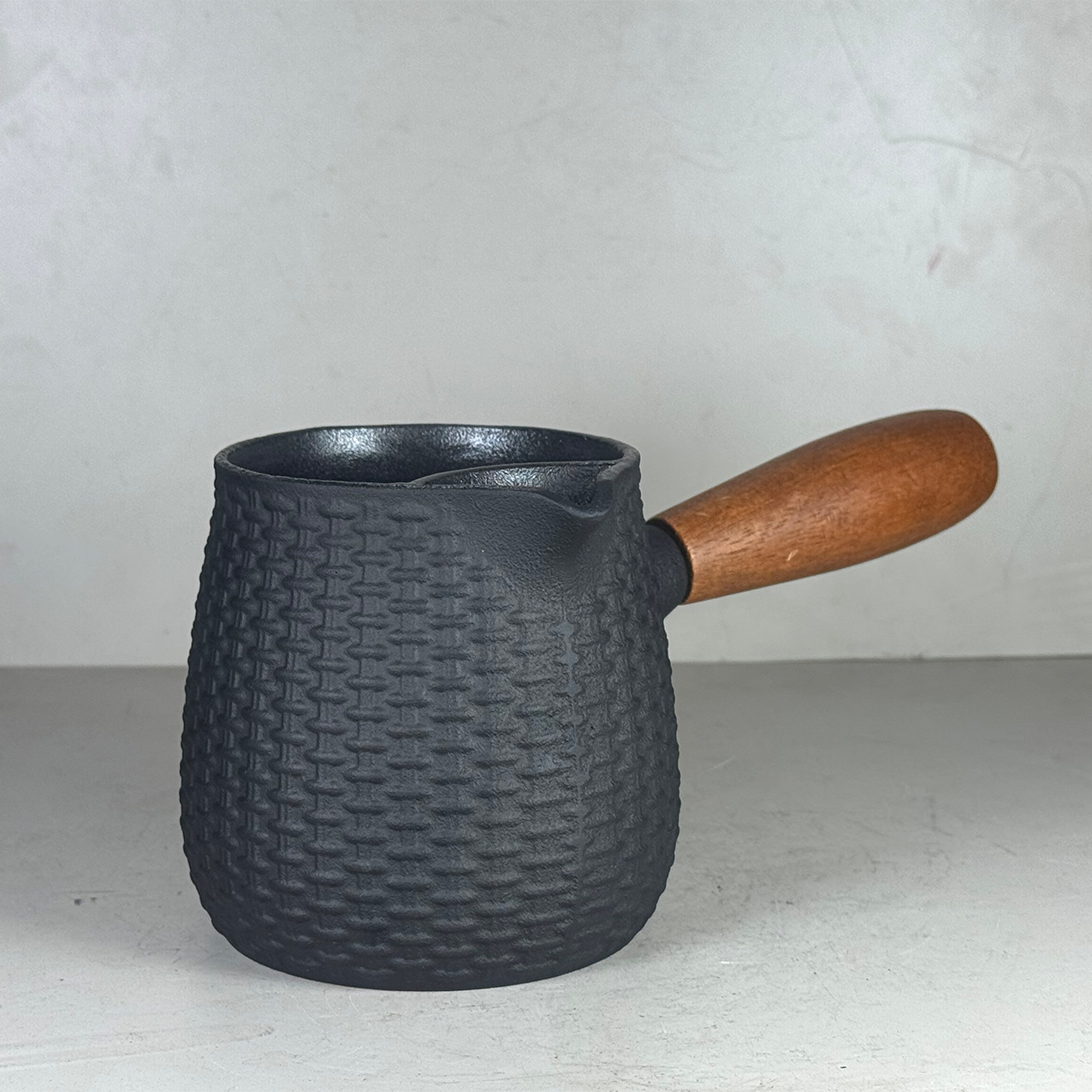 Cast Iron Teapot - Teko Teh Jepang 550ml dari Besi