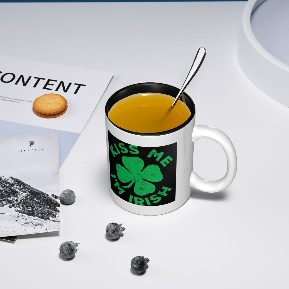 Cium Aku Aku Orang Irlandia Mu - Coffee Tea You And Me ulasan dan harga